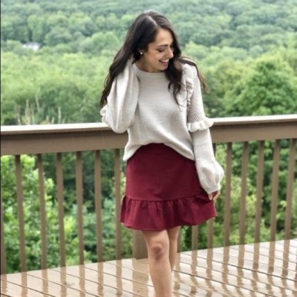 • [J. Crew] Ruffled Edge Skirt • - Picture 11 of 11